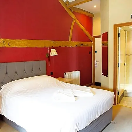 Coach House 5* Bentham