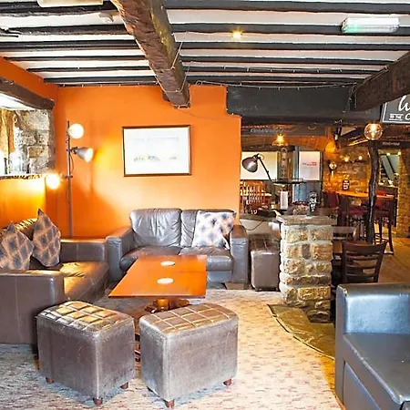 Coach House Bentham